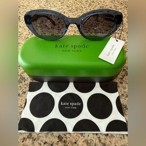 kate spade Navy Blue Oval Sunglasses with Dark Lenses NEW WITH TAGS
